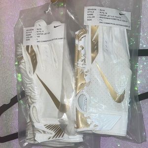 Nike Football Gloves